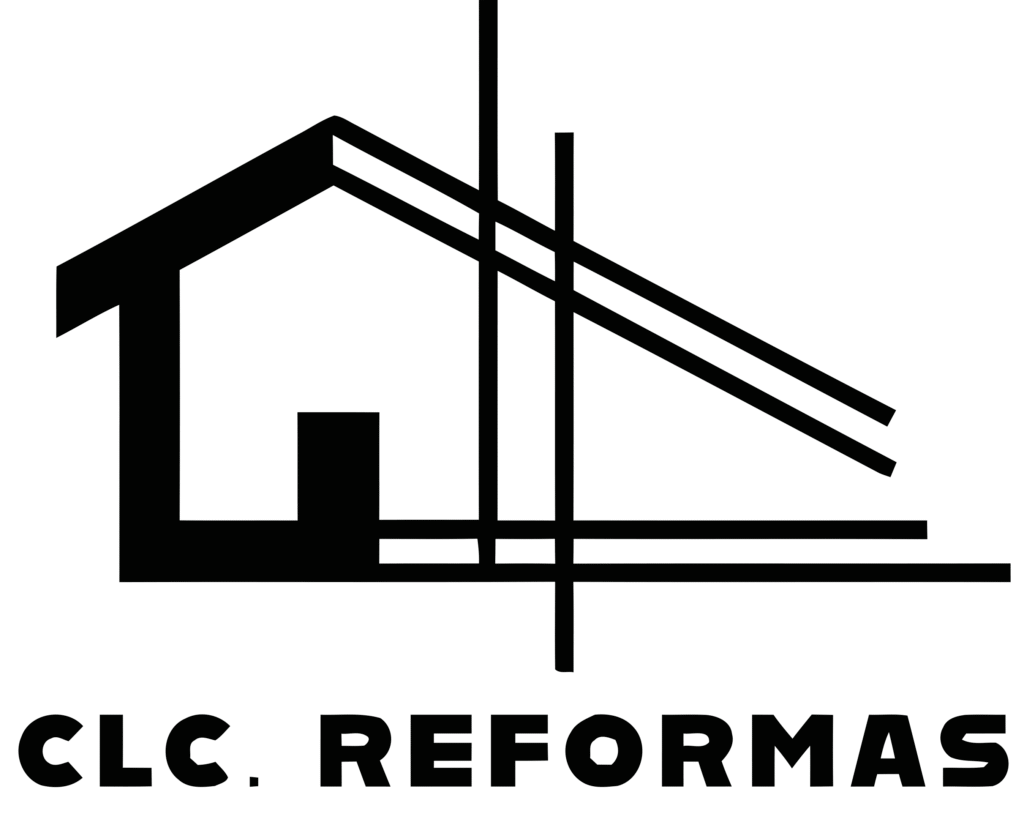 Equipo de CLC Reformas realizando una reforma en Paracuellos de Jarama.